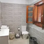 Luxury Anjomacar וילה טגיסי