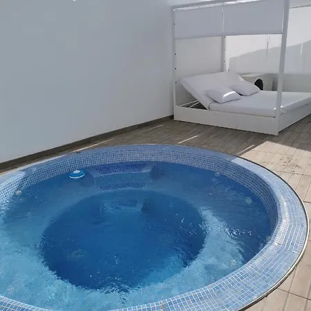 Villa Luxury Anjomacar