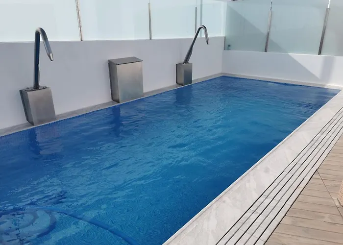 빌라 Luxury Anjomacar *