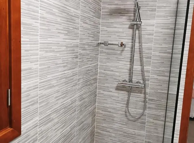 Luxury Anjomacar Вилла