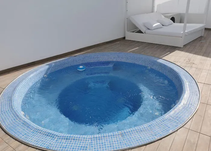 Luxury Anjomacar * Тегисе